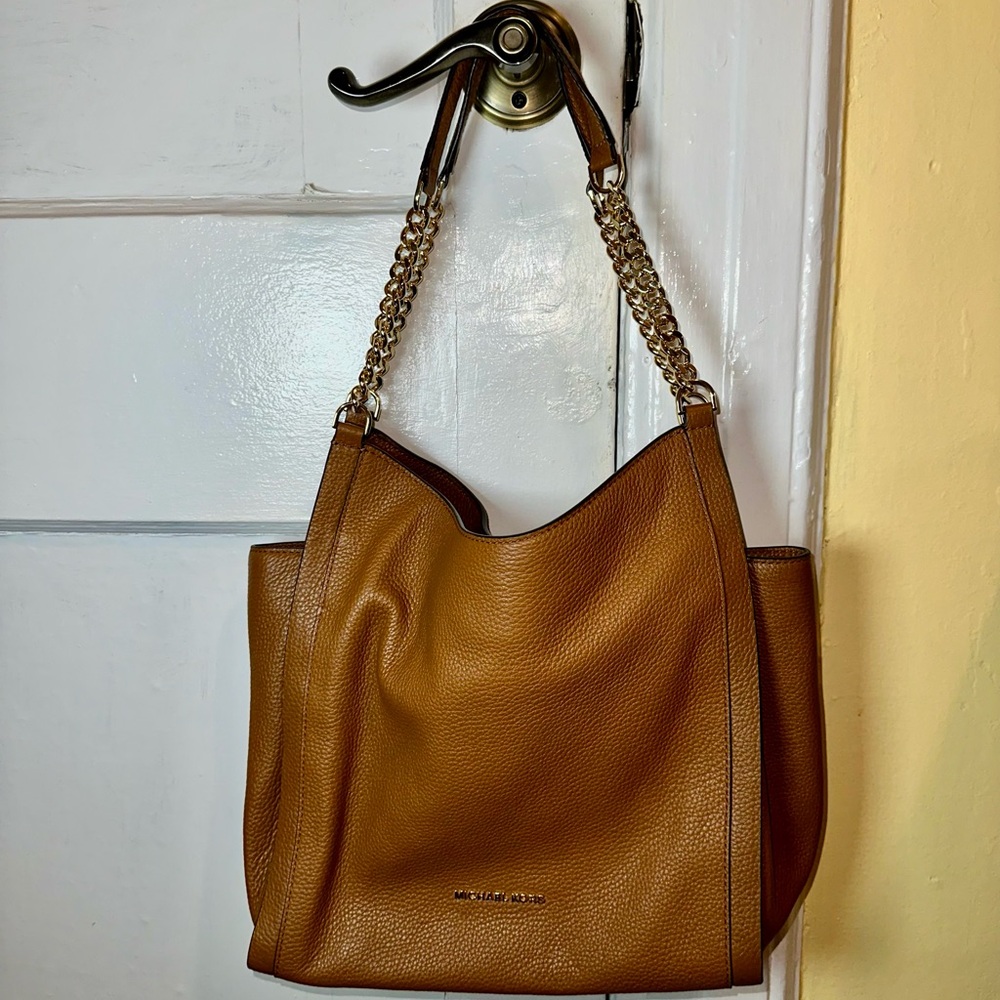 Michael Kors Tan Leather Shoulder Bag with Gold Chain